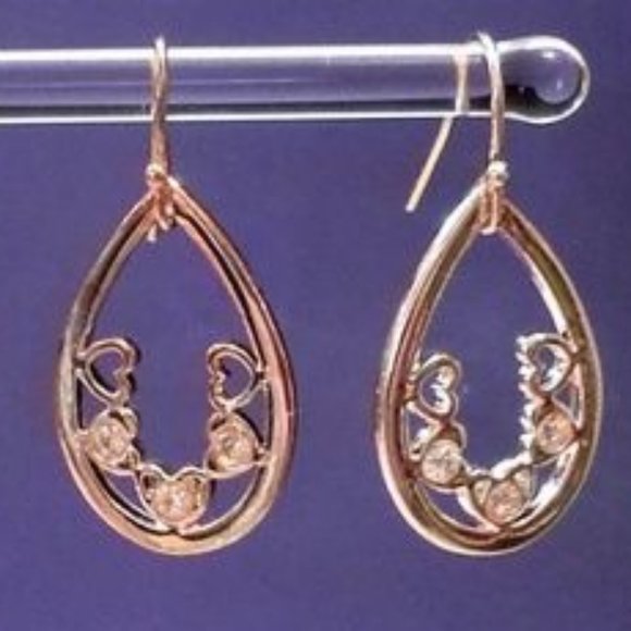 Sensitive Ears dangle tear shape 5 heart earrings - Picture 3 of 4